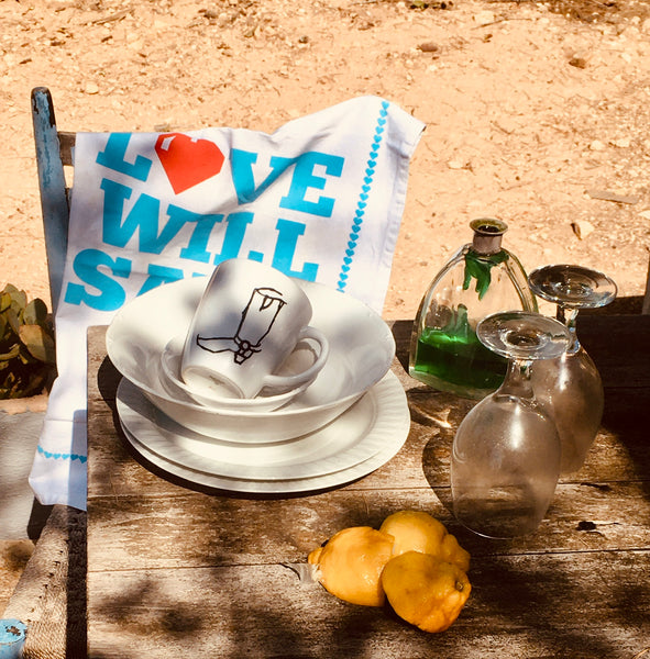 Love Will Save The Day - Geschirrtuch